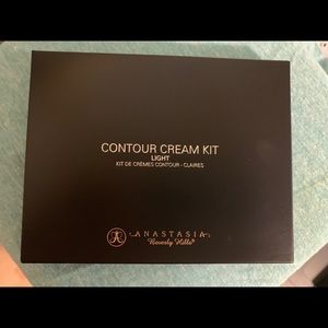 Anastasia Beverly Hills ABH Cream Contour Kit Lght